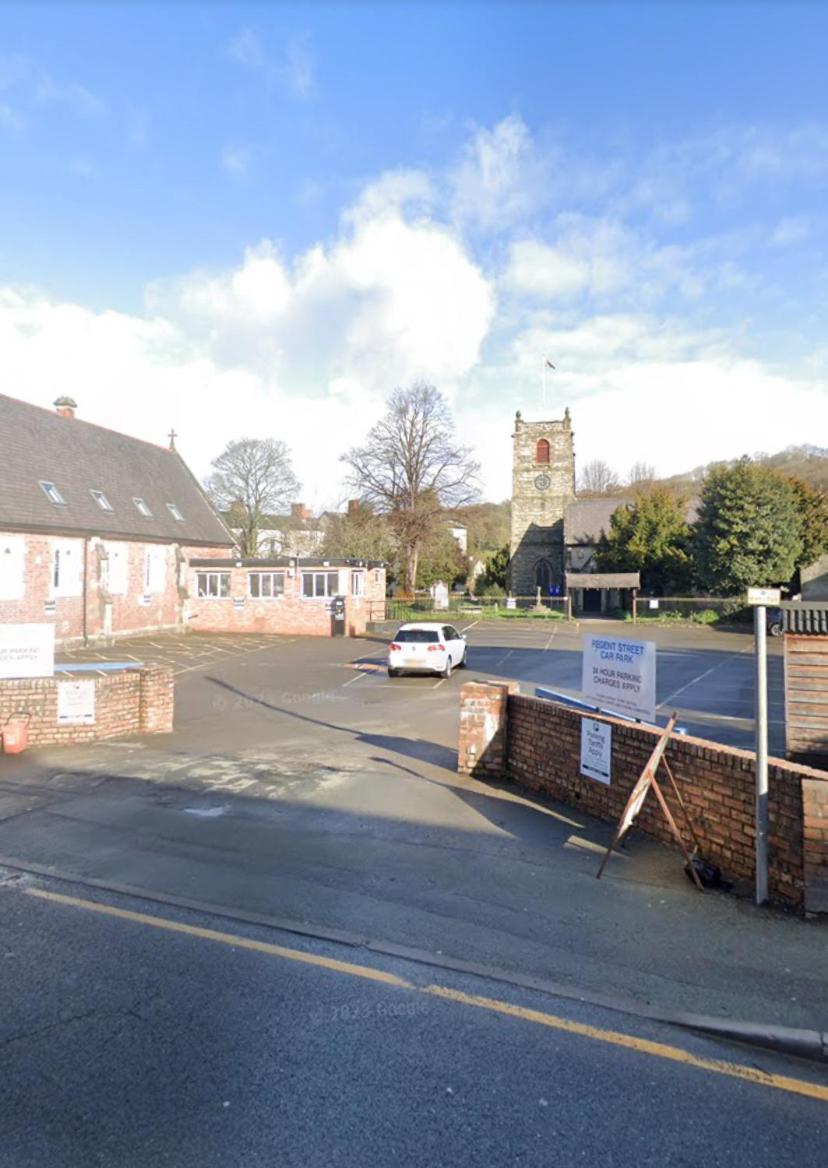 Prince Of Wales Pub And Accommodation Llangollen Exterior foto